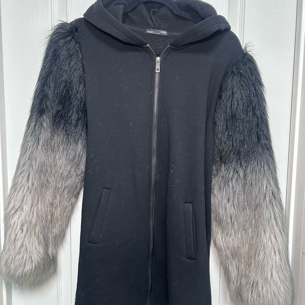 Black Hooded Zip hoodie with Ombre Faux Fur Sleeves